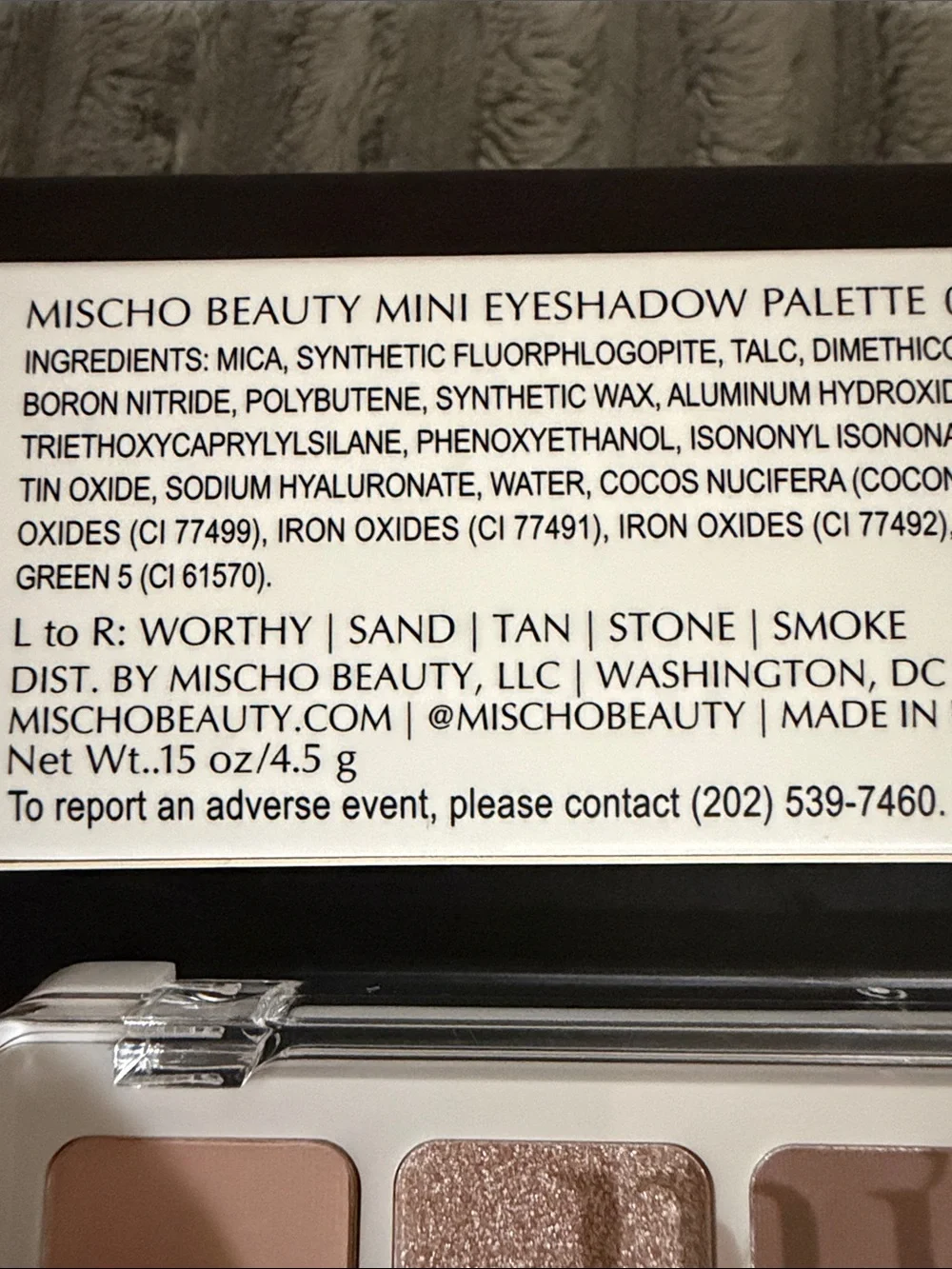 Mischo Beauty Mini Eyeshadow Palette